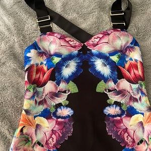 Brand new dress w/o tags